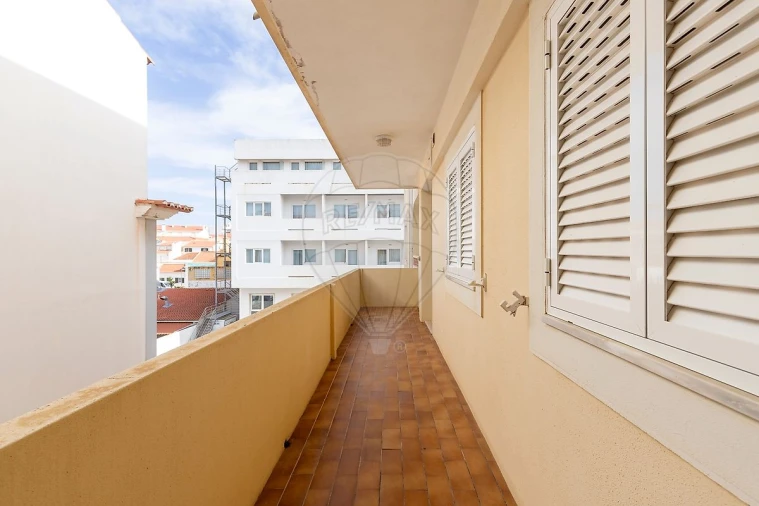 Apartamento T1 para Venda em Silveira Foto 18