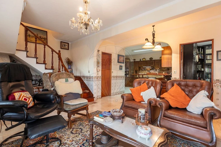 Moradia T4 para Venda em A dos Cunhados e Maceira Foto 5