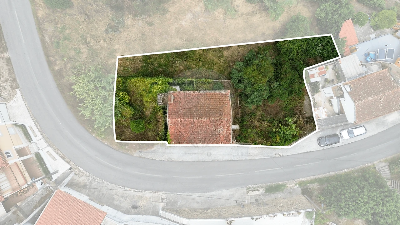 Moradia T2 para Venda em Santa Maria, São Pedro e Matacães Foto 15