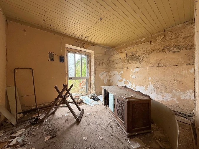 Moradia T2 para Venda em Santa Maria, São Pedro e Matacães Foto 13