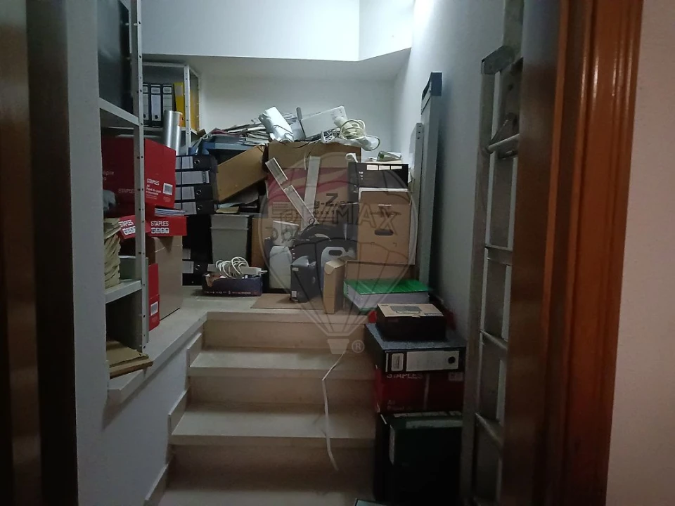 Loja para Venda em Odivelas Foto 17