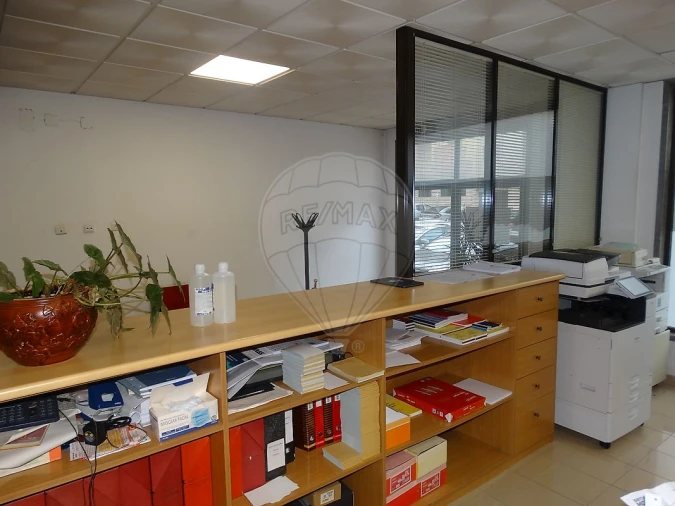 Loja para Venda em Odivelas Foto 6