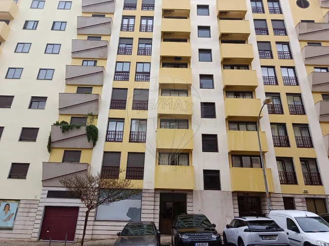 Loja para Venda em Odivelas Foto 20