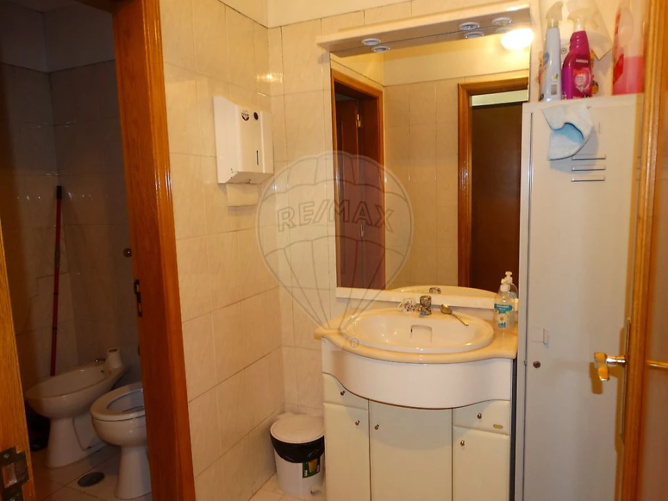 Loja para Venda em Odivelas Foto 15