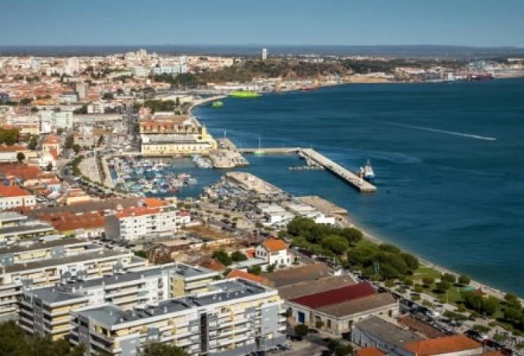 Apartamento T1 para Venda em União das Freguesias de Setúbal Foto 20