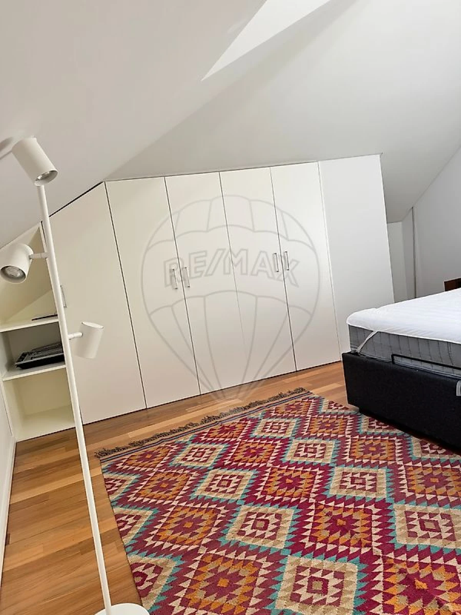 Apartamento T1 para Arrendamento em Santa Marinha e São Pedro da Afurada Foto 6