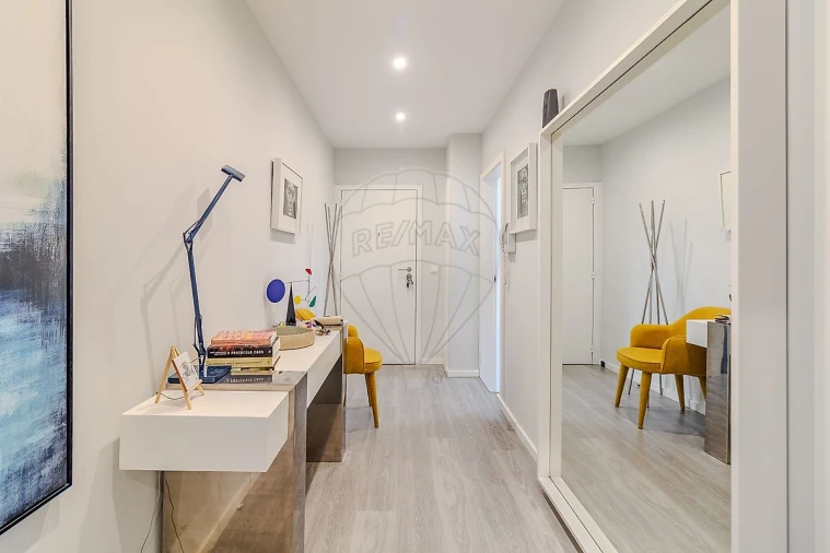 Apartamento T2 para Venda em Fânzeres e São Pedro da Cova Foto 13