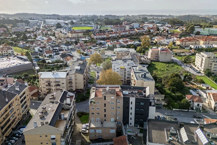 Apartamento T3 para Venda em Canelas Foto 2
