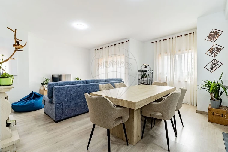 Apartamento T3 para Venda em Canelas Foto 8