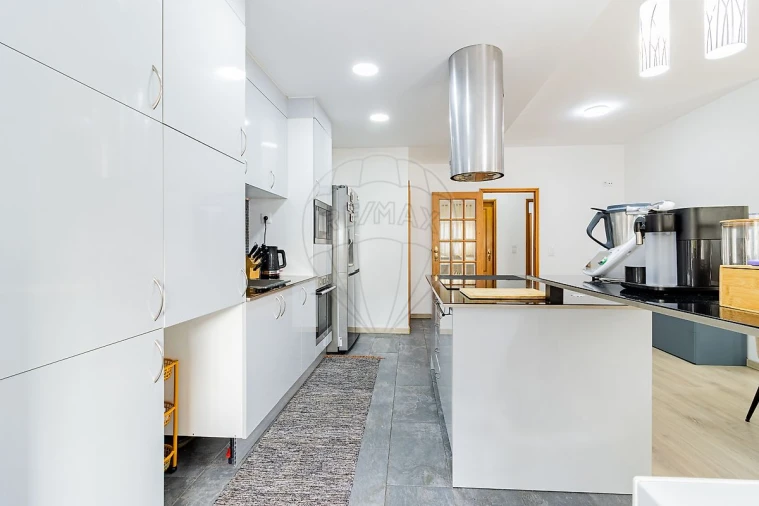 Apartamento T3 para Venda em Canelas Foto 13