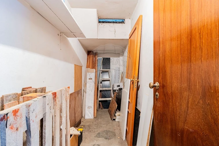 Apartamento T3 para Venda em Canelas Foto 27