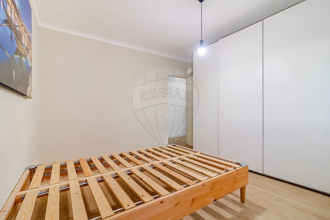 Apartamento T3 para Arrendamento em Fânzeres e São Pedro da Cova Foto 17