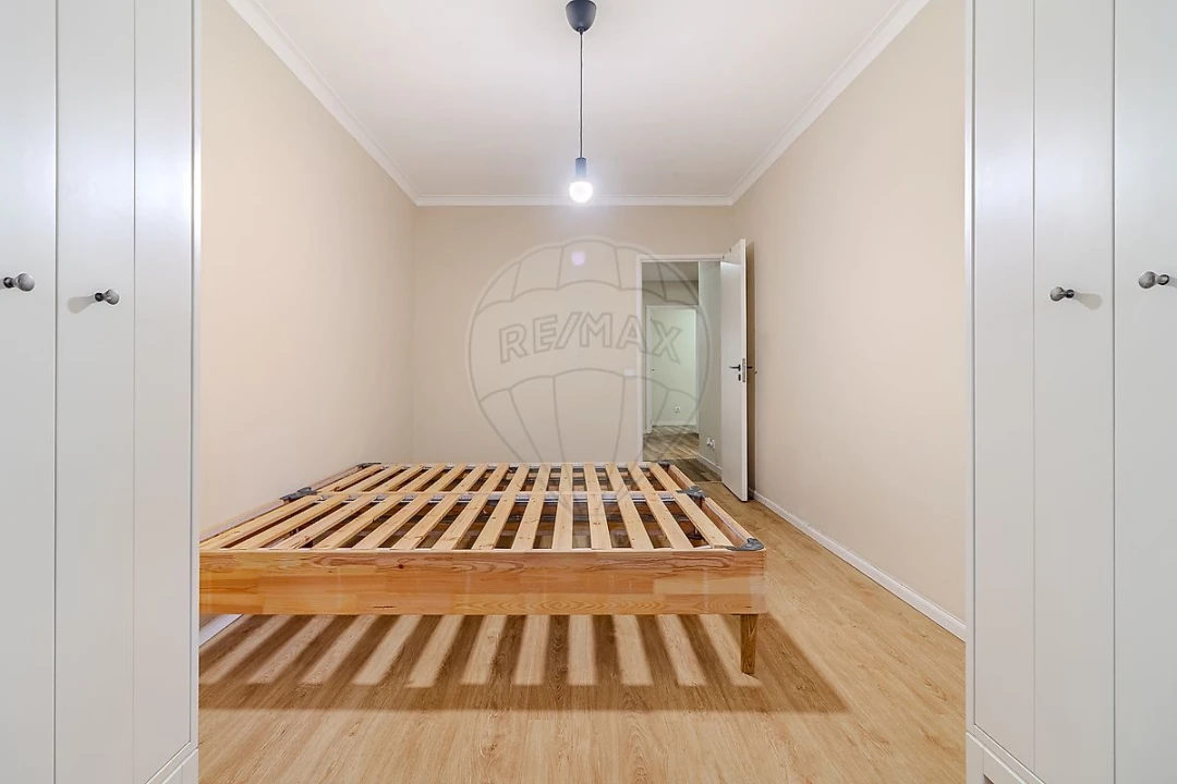 Apartamento T3 para Arrendamento em Fânzeres e São Pedro da Cova Foto 10