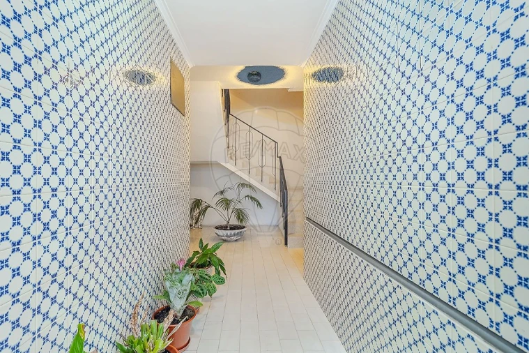 Apartamento T3 para Arrendamento em Fânzeres e São Pedro da Cova Foto 23