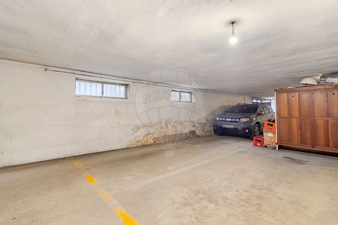 Apartamento T3 para Arrendamento em Fânzeres e São Pedro da Cova Foto 26