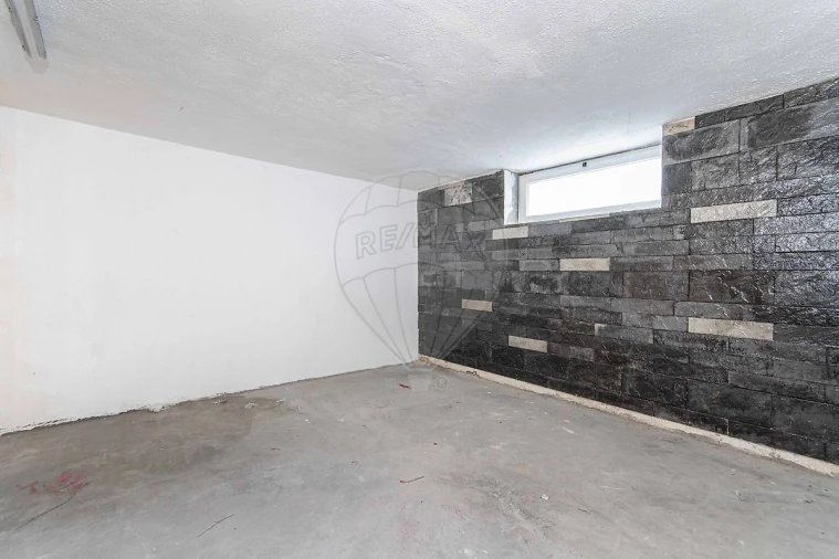 Armazém para Arrendamento em Póvoa de Santa Iria e Forte da Casa Foto 8