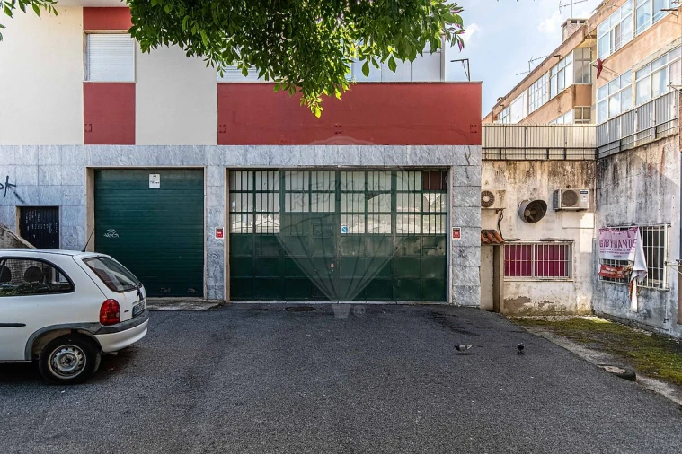 Armazém para Arrendamento em Póvoa de Santa Iria e Forte da Casa Foto 2