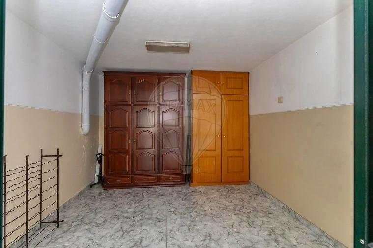 Moradia T2 para Venda em Fânzeres e São Pedro da Cova Foto 35