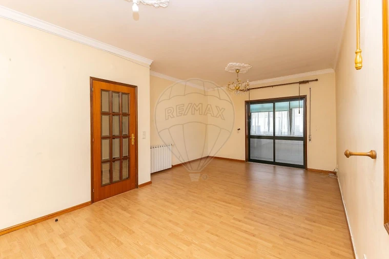 Moradia T2 para Venda em Fânzeres e São Pedro da Cova Foto 8