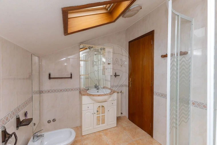 Moradia T2 para Venda em Fânzeres e São Pedro da Cova Foto 28