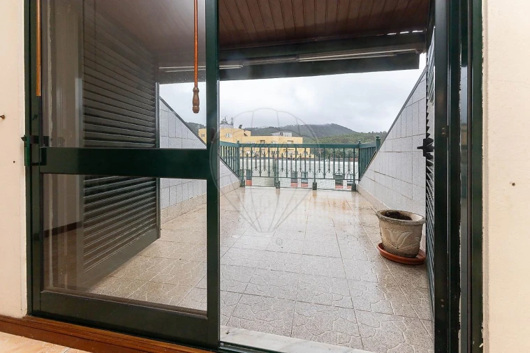 Moradia T2 para Venda em Fânzeres e São Pedro da Cova Foto 26