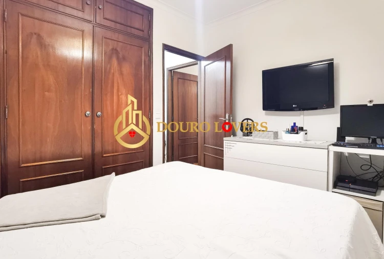 Apartamento T2 para Venda em Cidade da Maia Foto 14