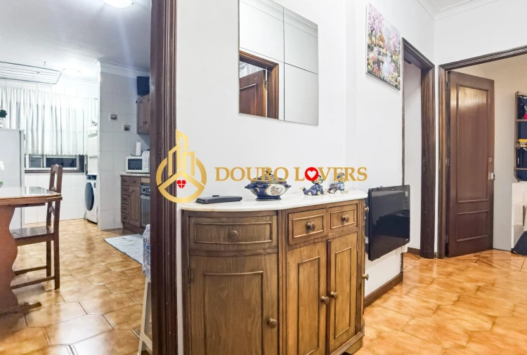 Apartamento T2 para Venda em Cidade da Maia Foto 7