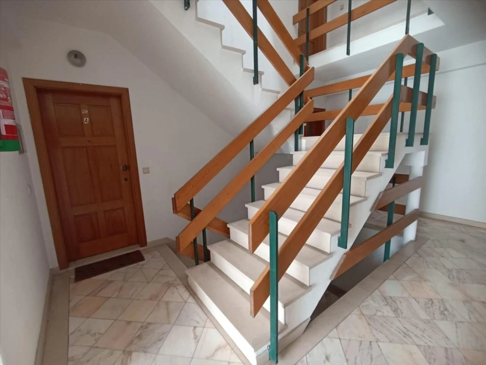 Apartamento T2 para Venda em Pataias e Martingança Foto 3