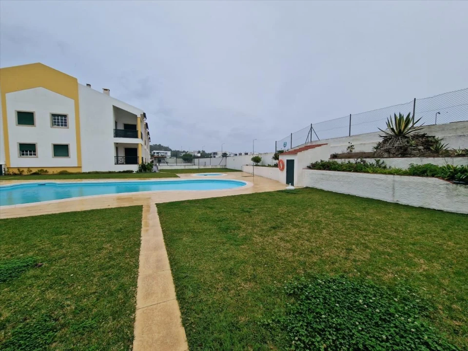 Apartamento T2 para Venda em Pataias e Martingança Foto 18