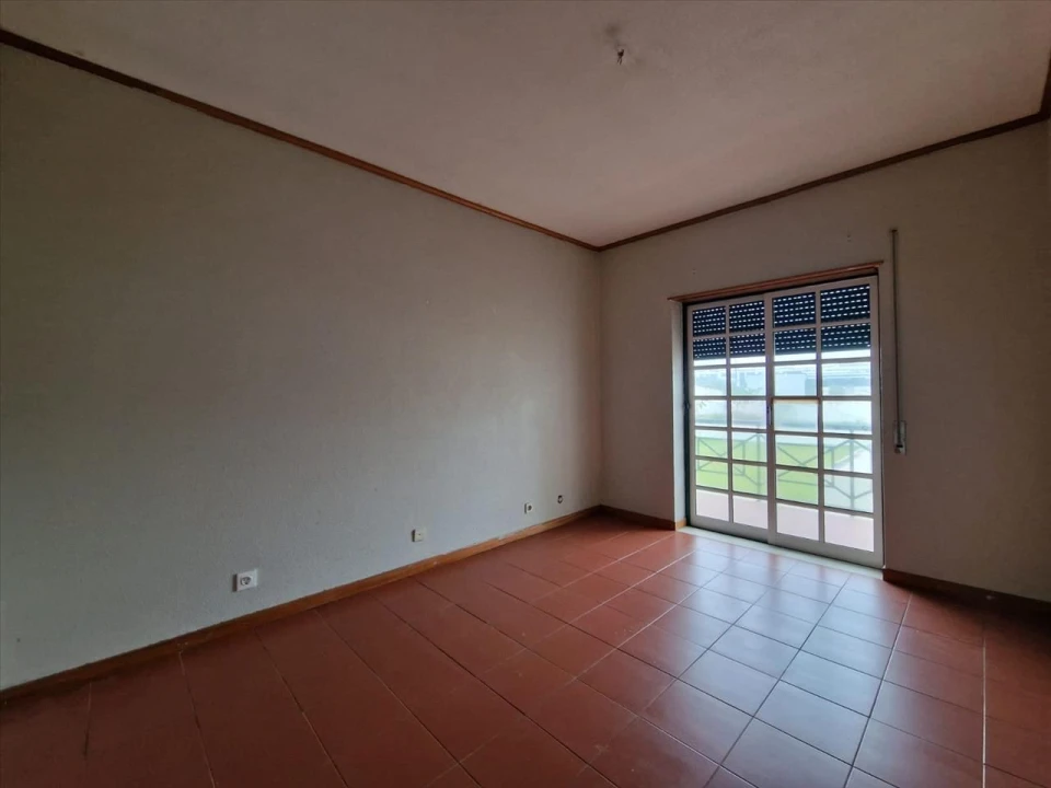 Apartamento T2 para Venda em Pataias e Martingança Foto 8