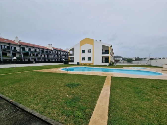 Apartamento T2 para Venda em Pataias e Martingança Foto 2