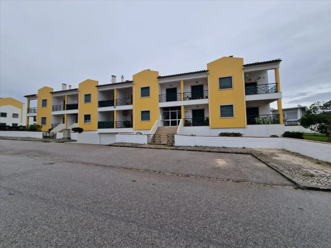 Apartamento T2 para Venda em Pataias e Martingança Foto 22