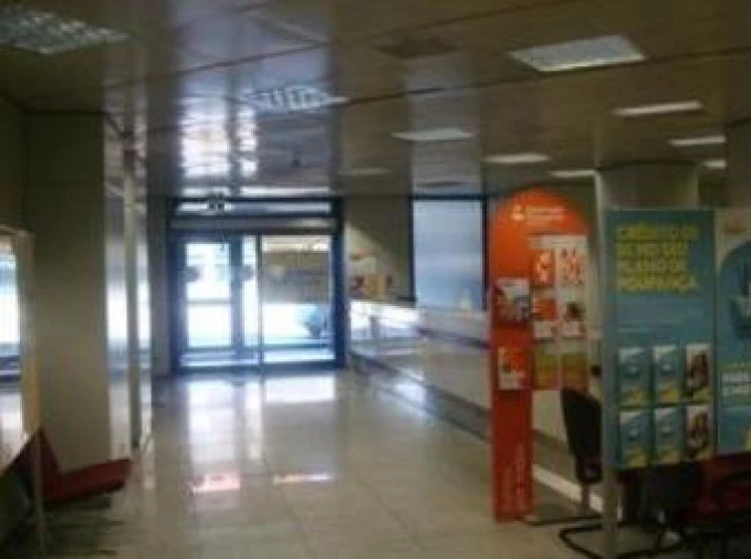 Negócio para Venda em Rio Tinto Foto 6