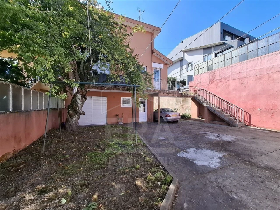 Moradia T8 para Venda em Ramalde Foto 14