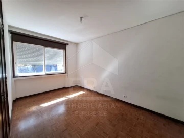 Moradia T8 para Venda em Ramalde