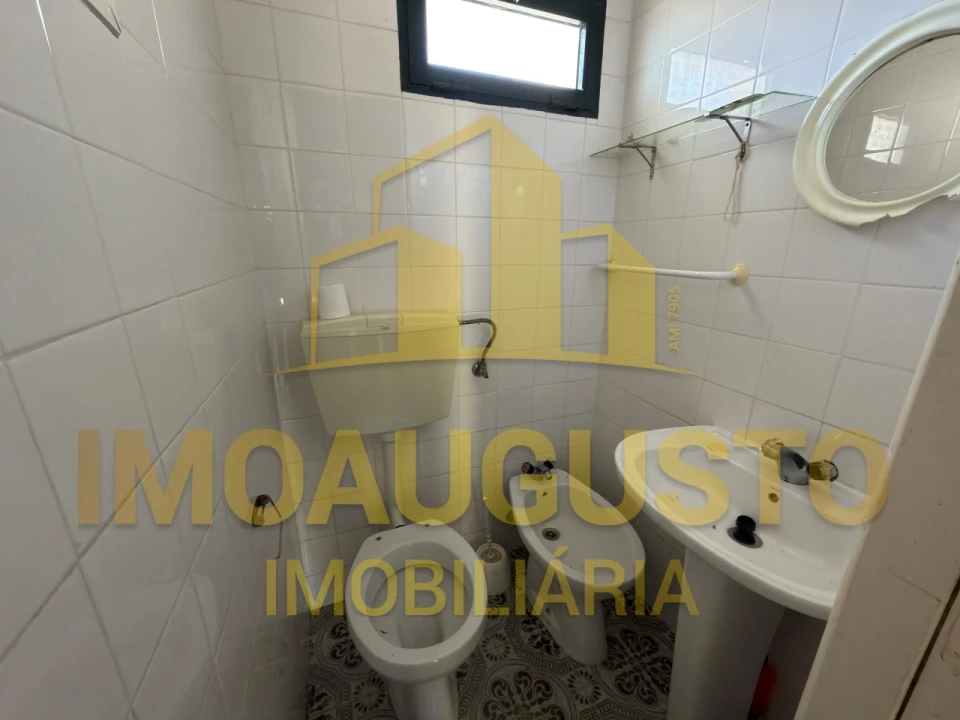 Moradia T4 para Venda em Ruvina, Ruivós e Vale das Éguas Foto 14