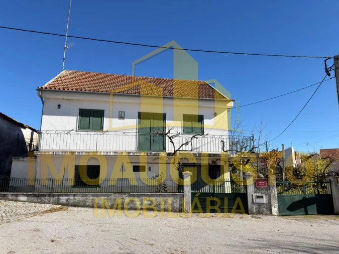 Moradia T4 para Venda em Ruvina, Ruivós e Vale das Éguas