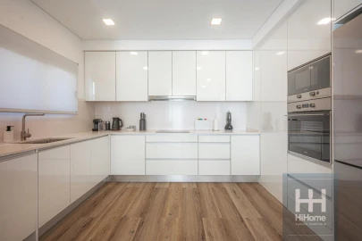 Moradia T3 para Venda em Funchal (Santa Luzia)