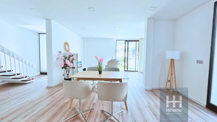 Moradia T3 para Venda em Funchal (Santa Luzia) Foto 4