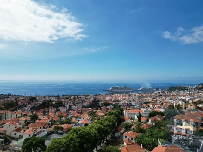 Moradia T3 para Venda em Funchal (Santa Luzia) Foto 2