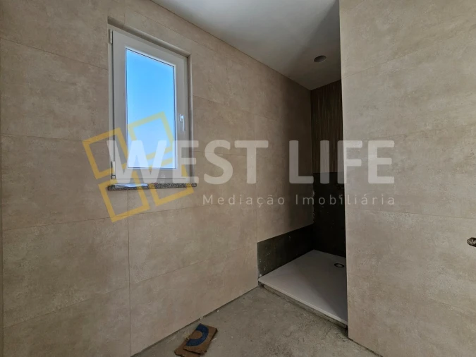 Moradia T3 para Venda em Ericeira Foto 9