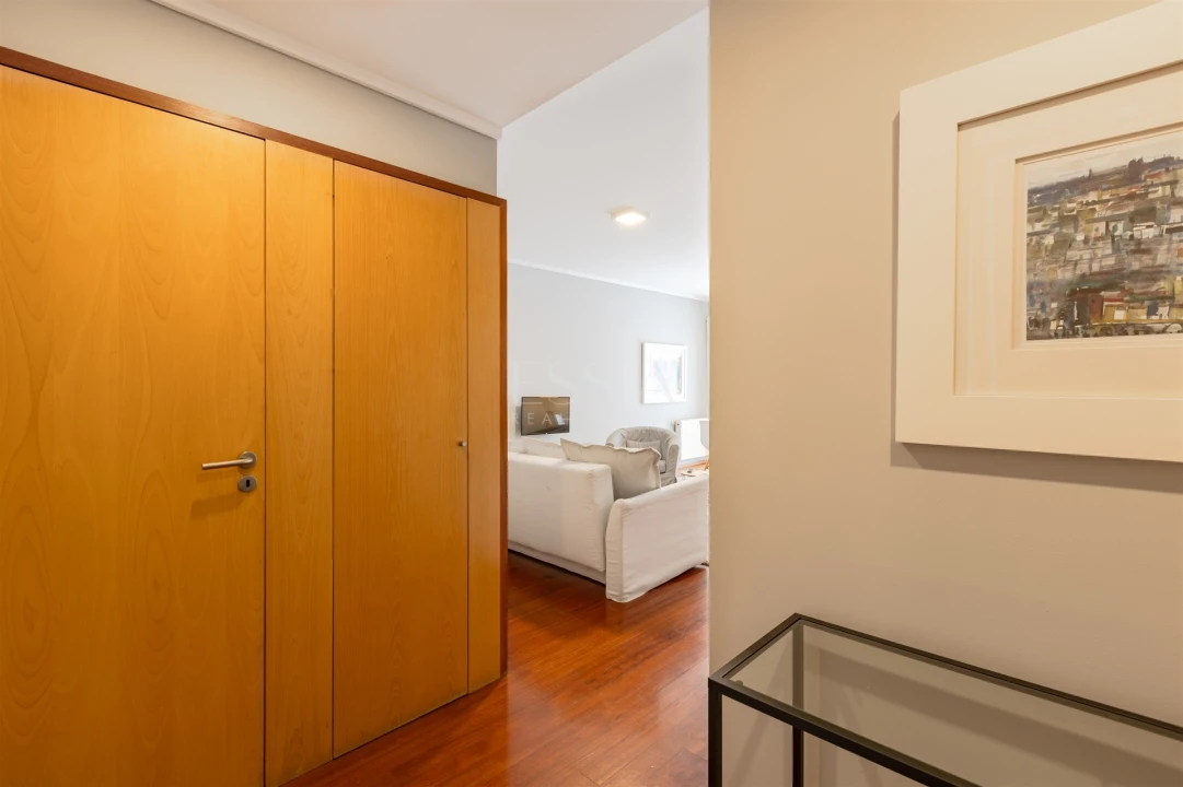 Apartamento T1 para Arrendamento em Aldoar, Foz do Douro e Nevogilde Foto 19