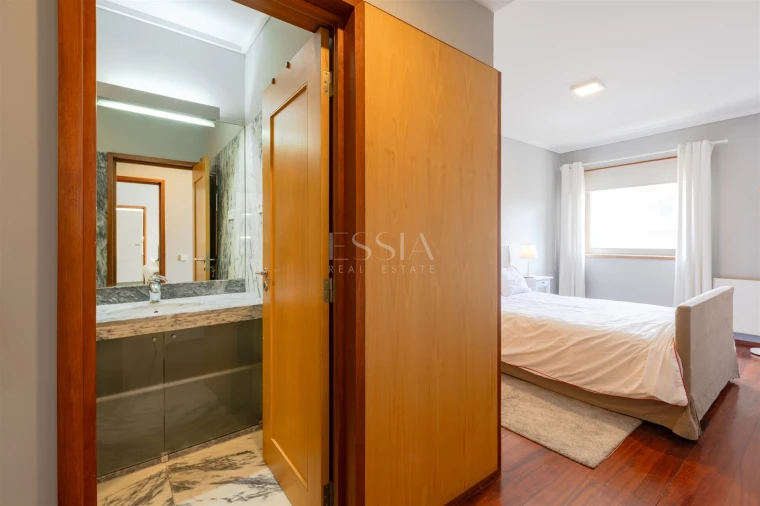 Apartamento T1 para Arrendamento em Aldoar, Foz do Douro e Nevogilde Foto 26