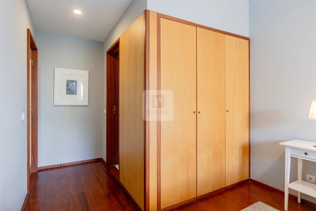 Apartamento T1 para Arrendamento em Aldoar, Foz do Douro e Nevogilde Foto 22