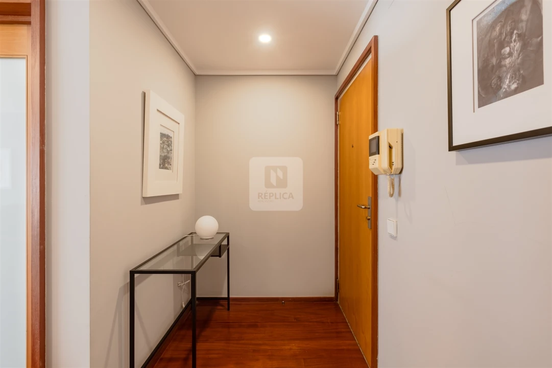 Apartamento T1 para Arrendamento em Aldoar, Foz do Douro e Nevogilde Foto 26