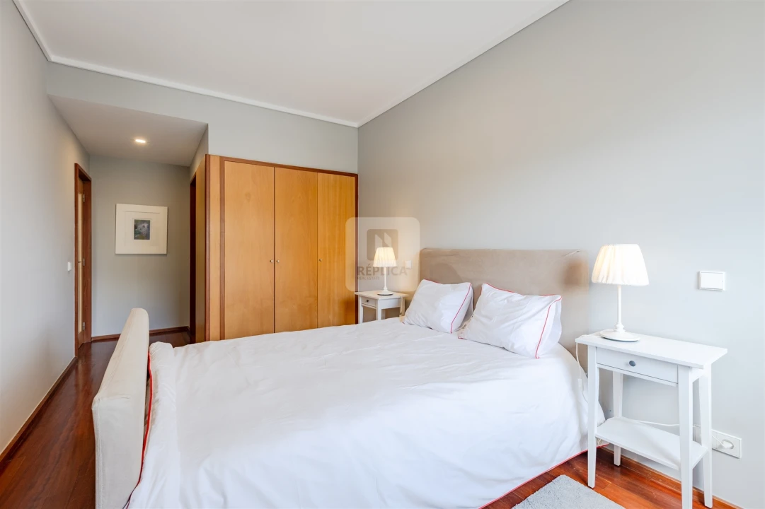 Apartamento T1 para Arrendamento em Aldoar, Foz do Douro e Nevogilde Foto 20