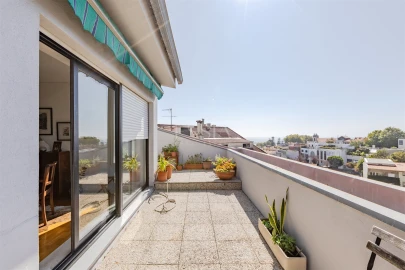 Apartamento T5 para Venda em Aldoar, Foz do Douro e Nevogilde