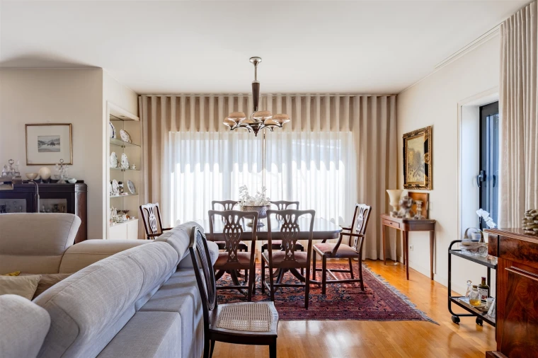 Apartamento T5 para Venda em Aldoar, Foz do Douro e Nevogilde Foto 8