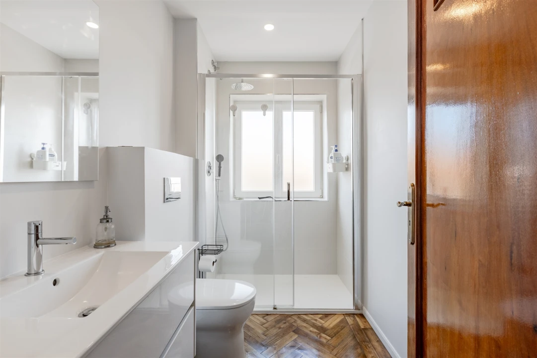 Apartamento T4 para Venda em Paranhos Foto 25