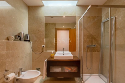 Apartamento T3 para Venda em Arcozelo